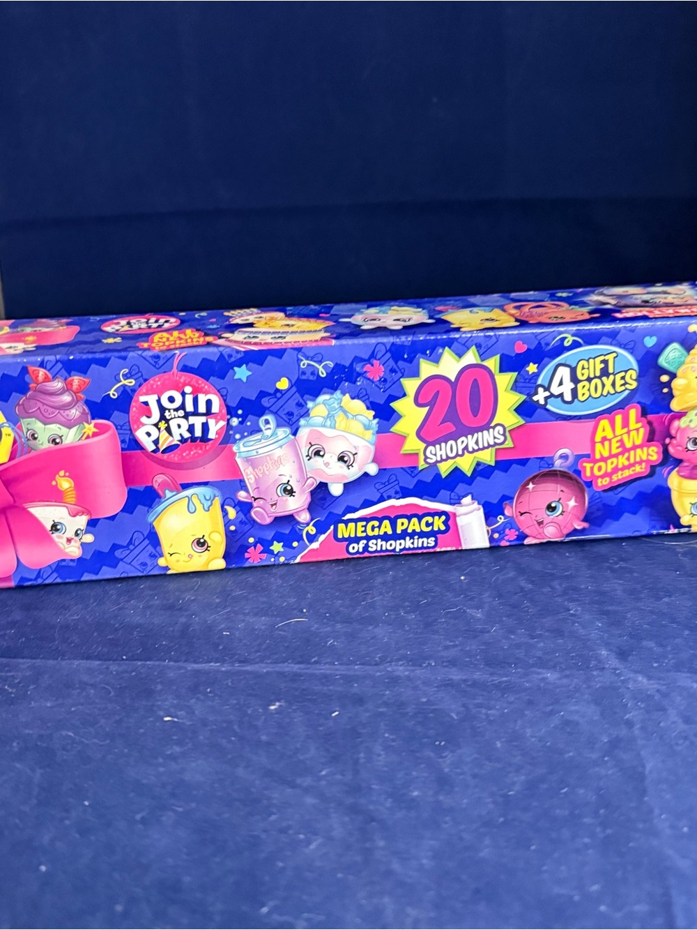 Shopkins Join the Party Mega Pack - 20 Pink & Blue Shopkins